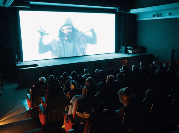 How Using a Cinema 4D Render Farm Can Boost Your Game World Development