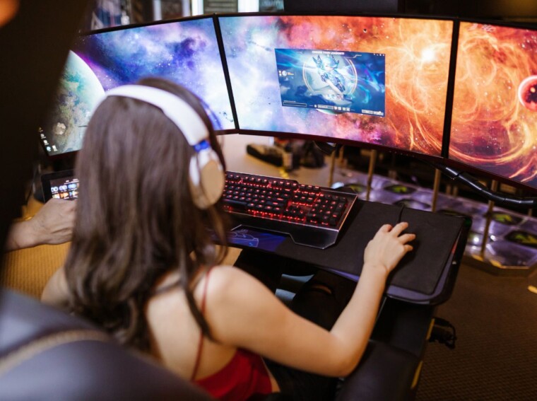 AI Companions in Games: Helpful Sidekicks or Manipulative Tools? AI Companions in Games: Helpful Sidekicks or Manipulative Tools?